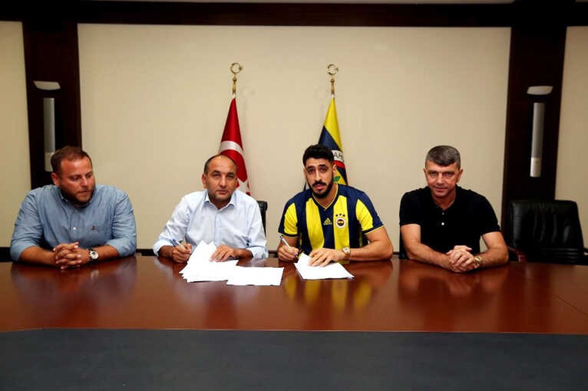 Tolga Ciğerci Fenerbahçe\'de
