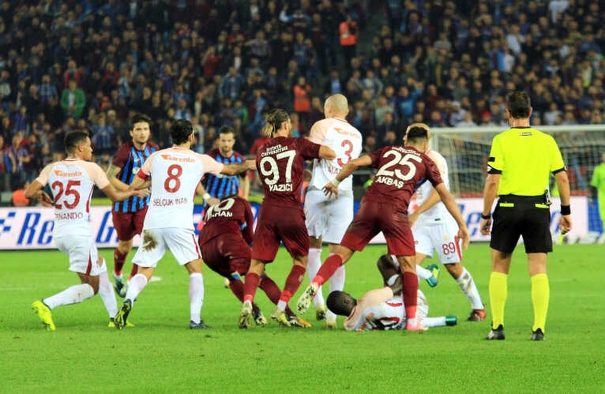 Trabzonspor ile Galatasaray 126 Randevuda