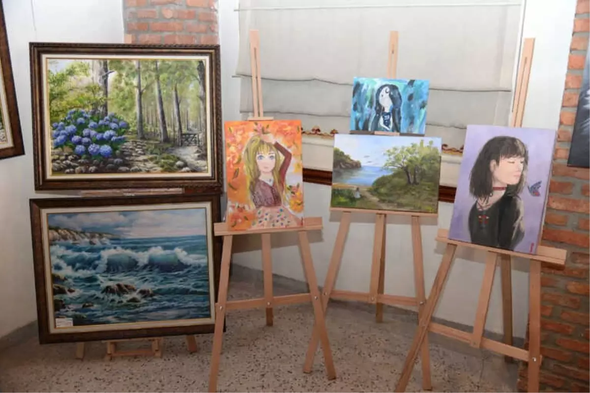 Ulucanlar\'daki Sergiler Bir Başka Güzel