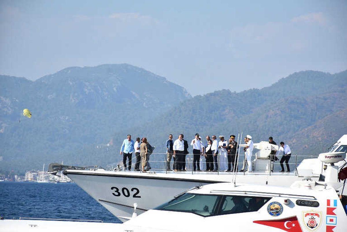 Bakan Kurum Marmaris Körfezini İnceledi