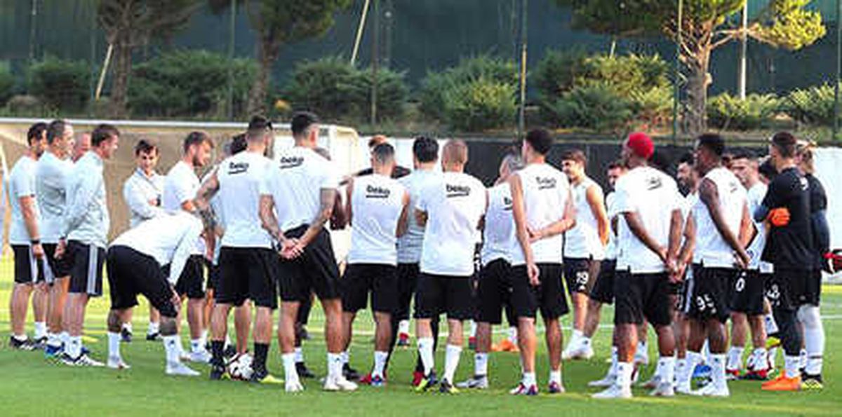 Beşiktaş, Bursa\'ya Gitti