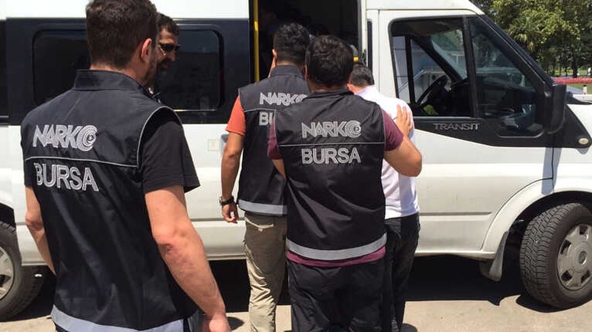 Bursa\'da Uyuşturucu Operasyonu: 6 Gözaltı