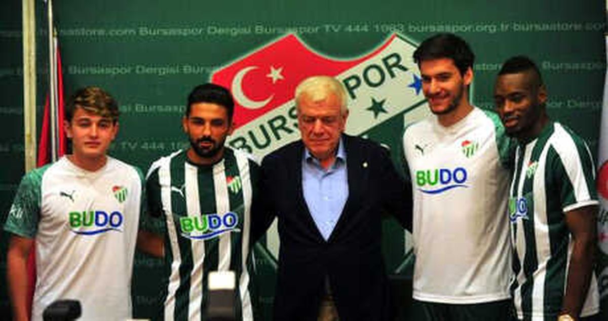 Bursaspor Yeni Transferlerini Tanıttı