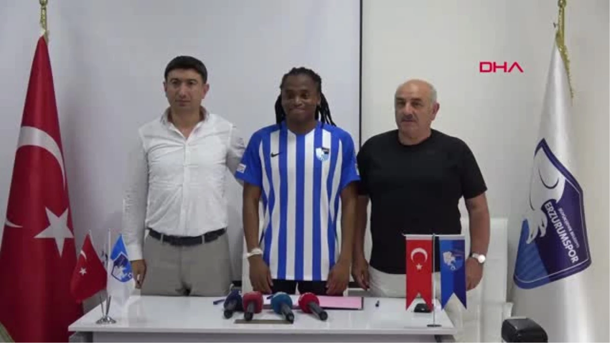 Erzurumspor, Siphiwe Tshabalala\'yı Transfer Etti