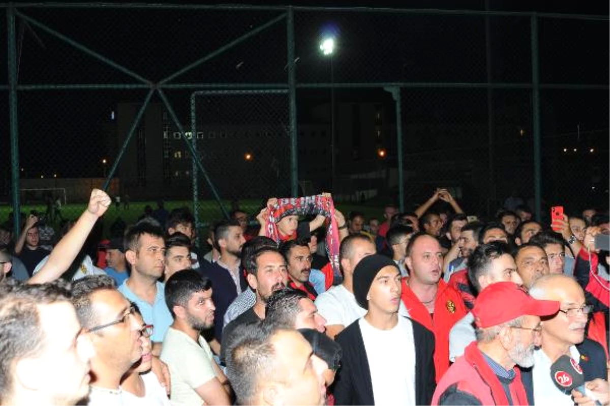 Eskişehirspor\'da Bekleyiş Hüzünlü Sonuçlandı