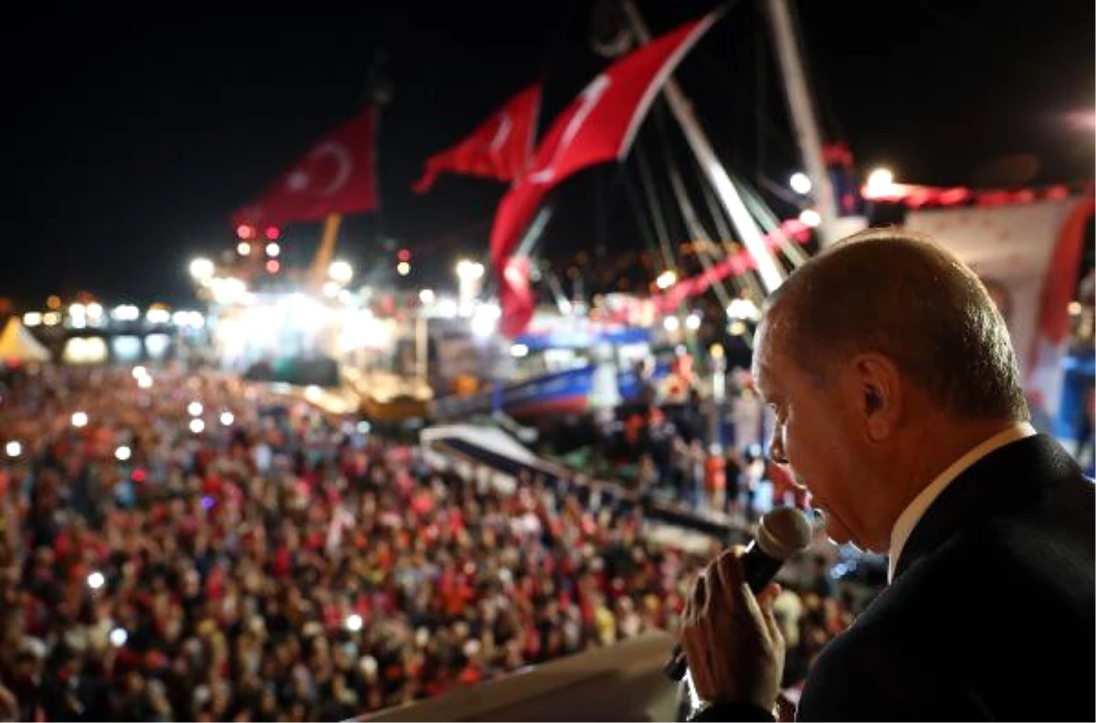 Fotoğraflar-2 //cumhurbaşkanı Erdoğan Kireçburnu\'nda Balık Av Sezonu Açılışına Katıldı