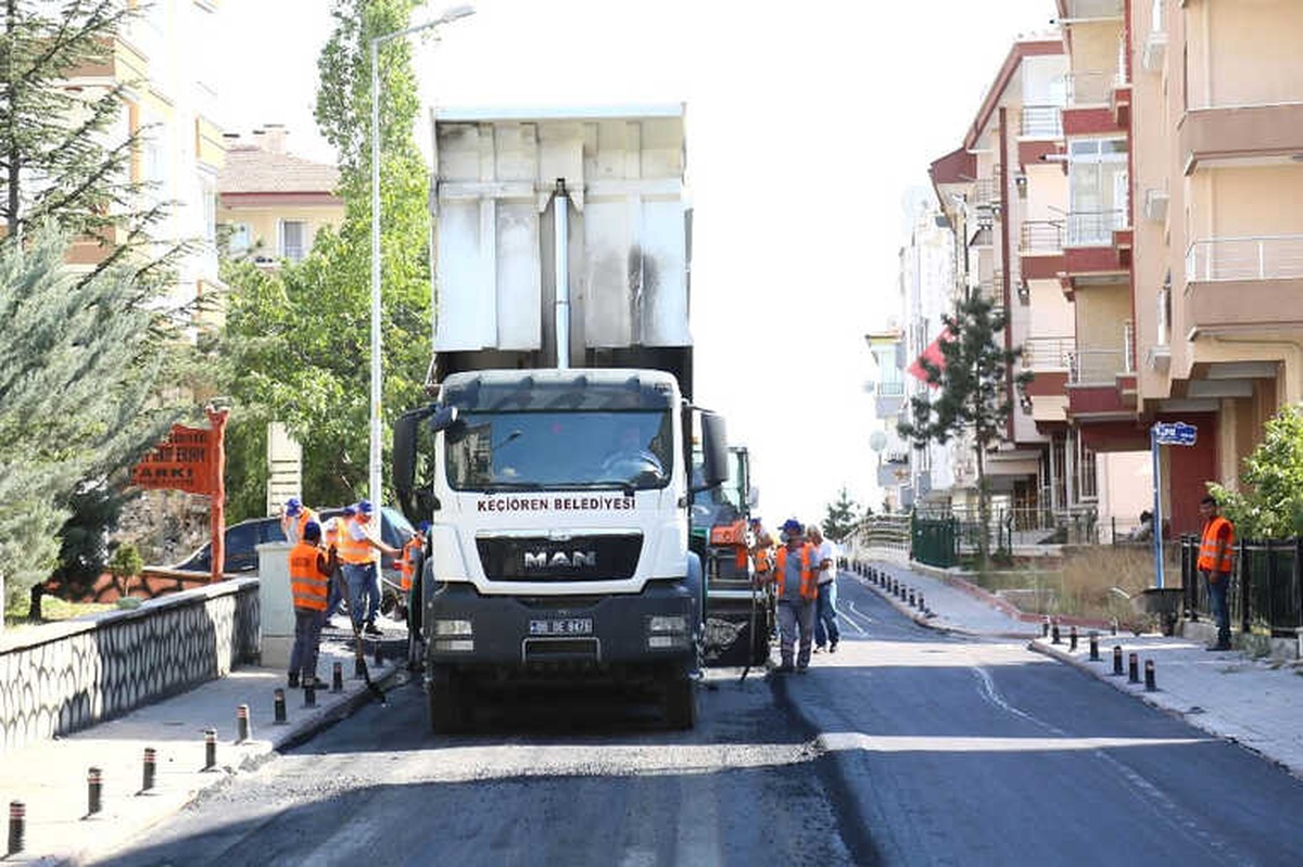 Güvenli Keçiören İçin Asfalt Serimi Tam Gaz