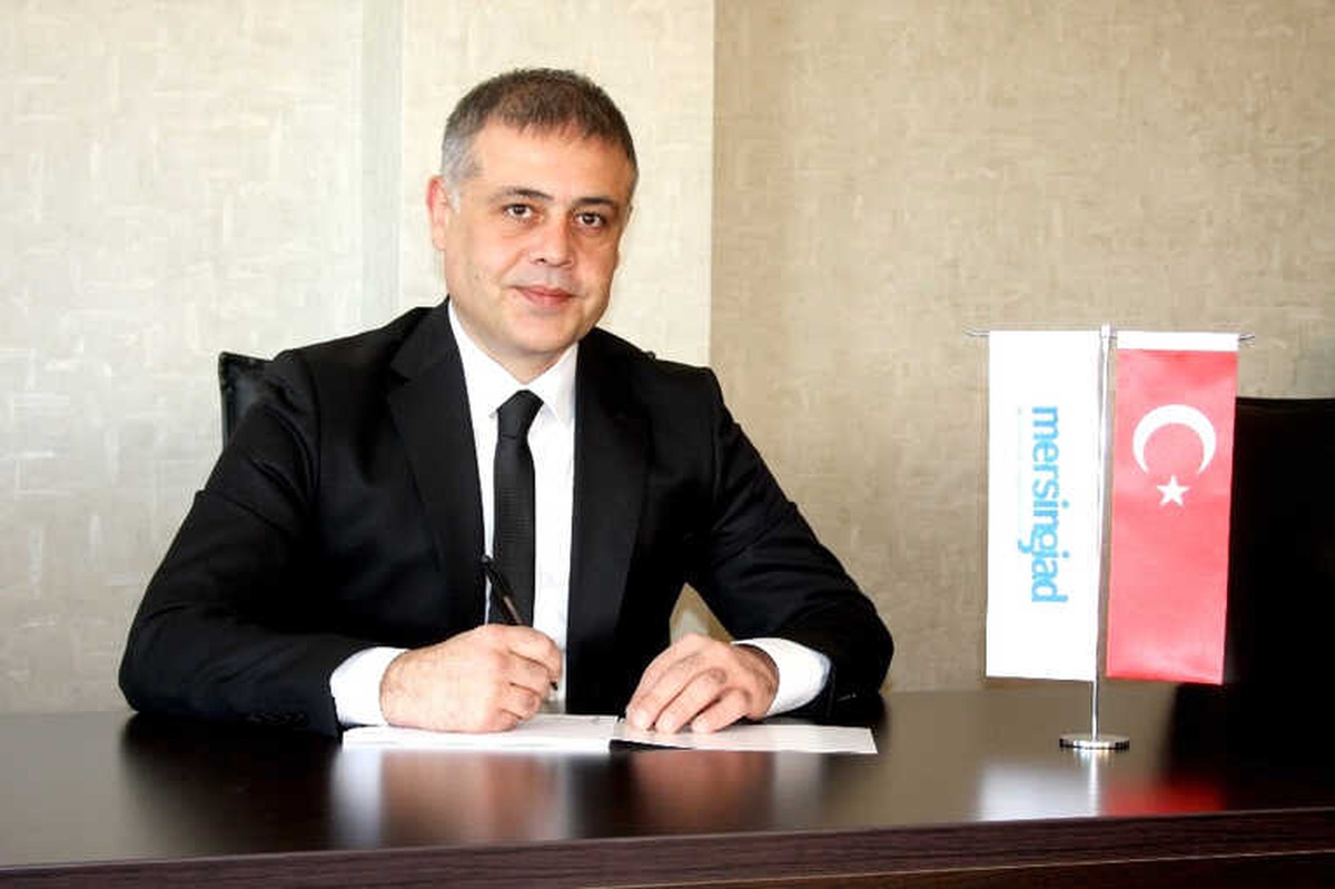 İzol: "Dış Ticaret Açığının Azalması Sevindirici"