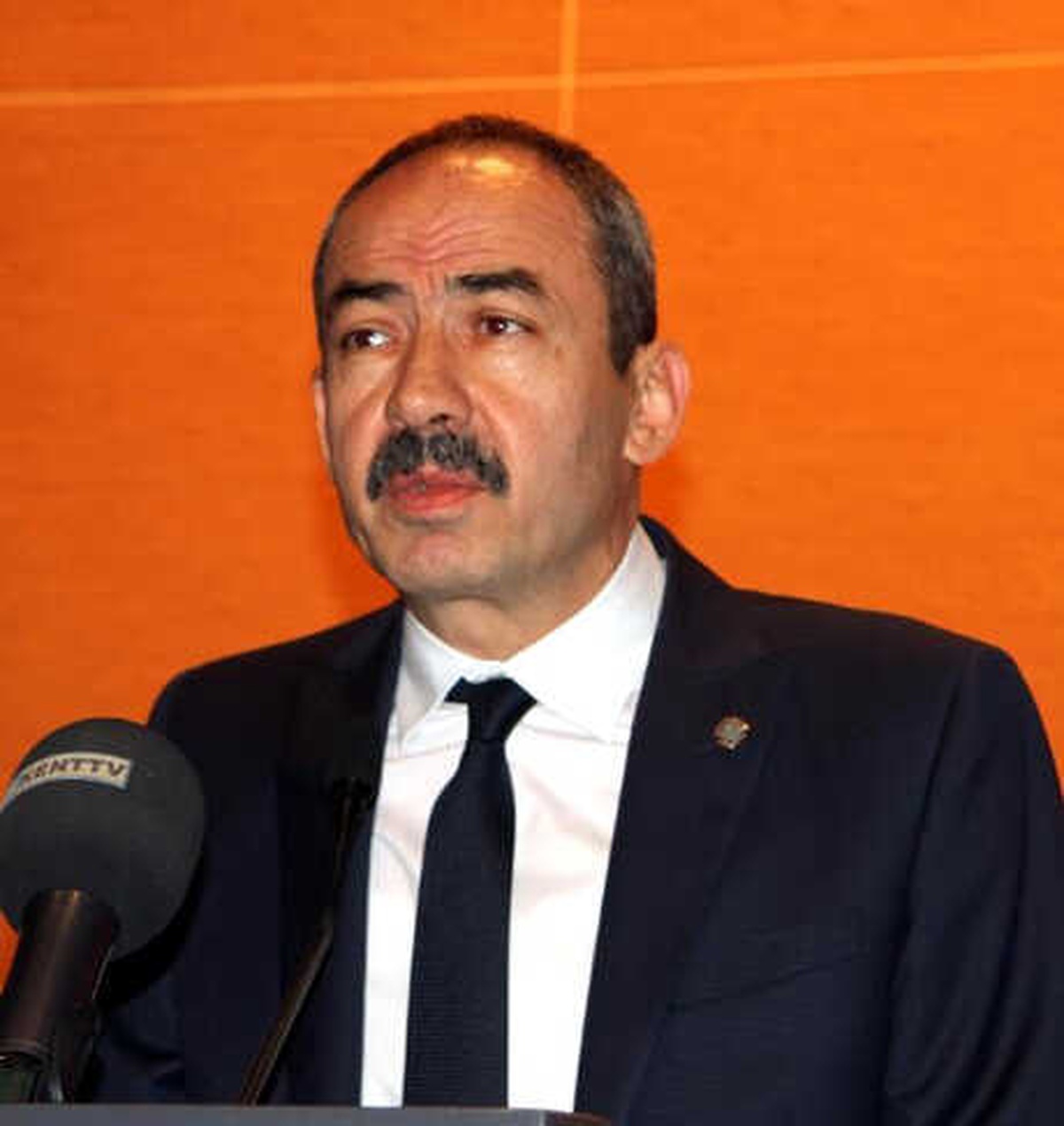 Kto\'dan Avm\'lere \'Dövizi Bırakın TL\'ye Dönün\' Çağrısı