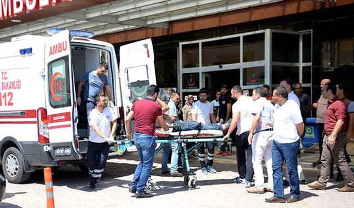 Suriye\'de Muhaliflerin Kontrolündeki Bölgelerde Patlamalar Yaşandı