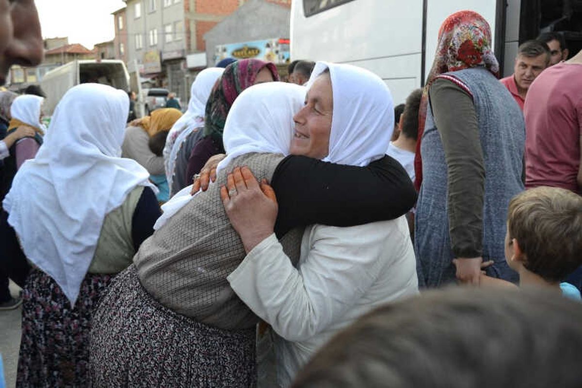 Afyonkarahisarlı Hacılar Memleketlerine Döndü