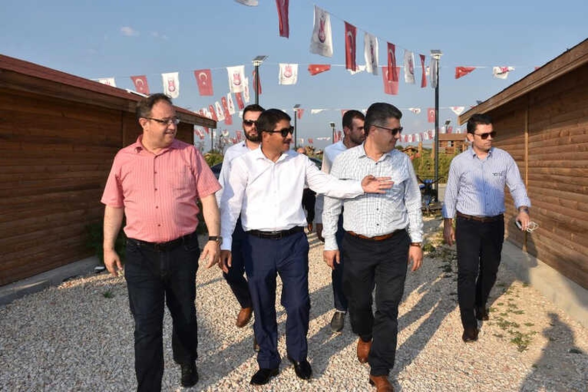 Ak Partili Özkan, Şehzadeler\' İn Projelerini İnceledi