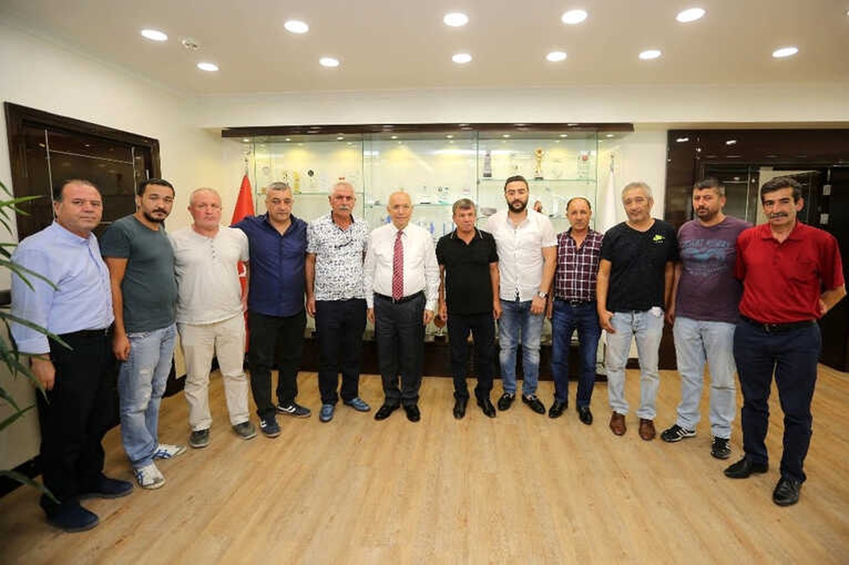 Ankaragüçlü Taraftarlardan Yaşar\'a Taziye Ziyareti