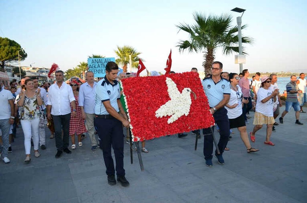 Didim\'de Barış Güvercini 23. Kez Havalandı