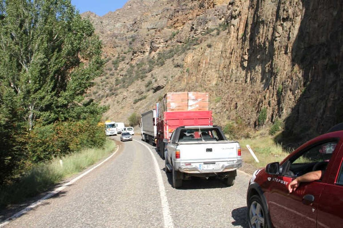 Erzurum\'da Sel Ulaşımı Aksattı