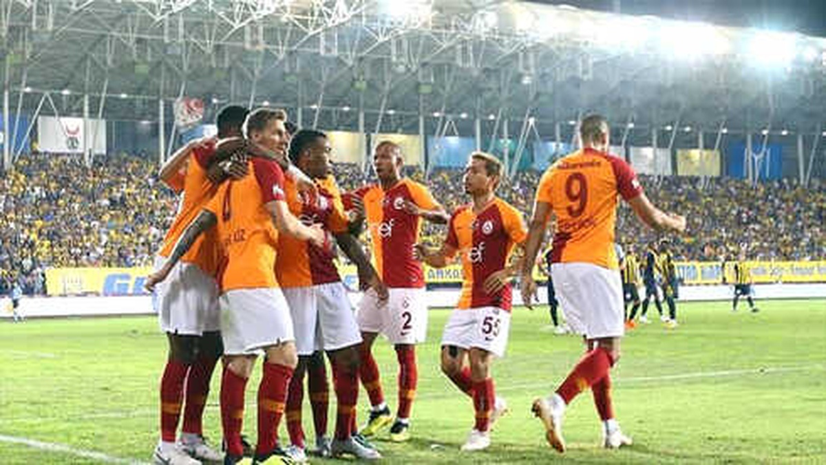 Galatasaray\'ın Şampiyonlar Ligi Fikstürü Belli Oldu