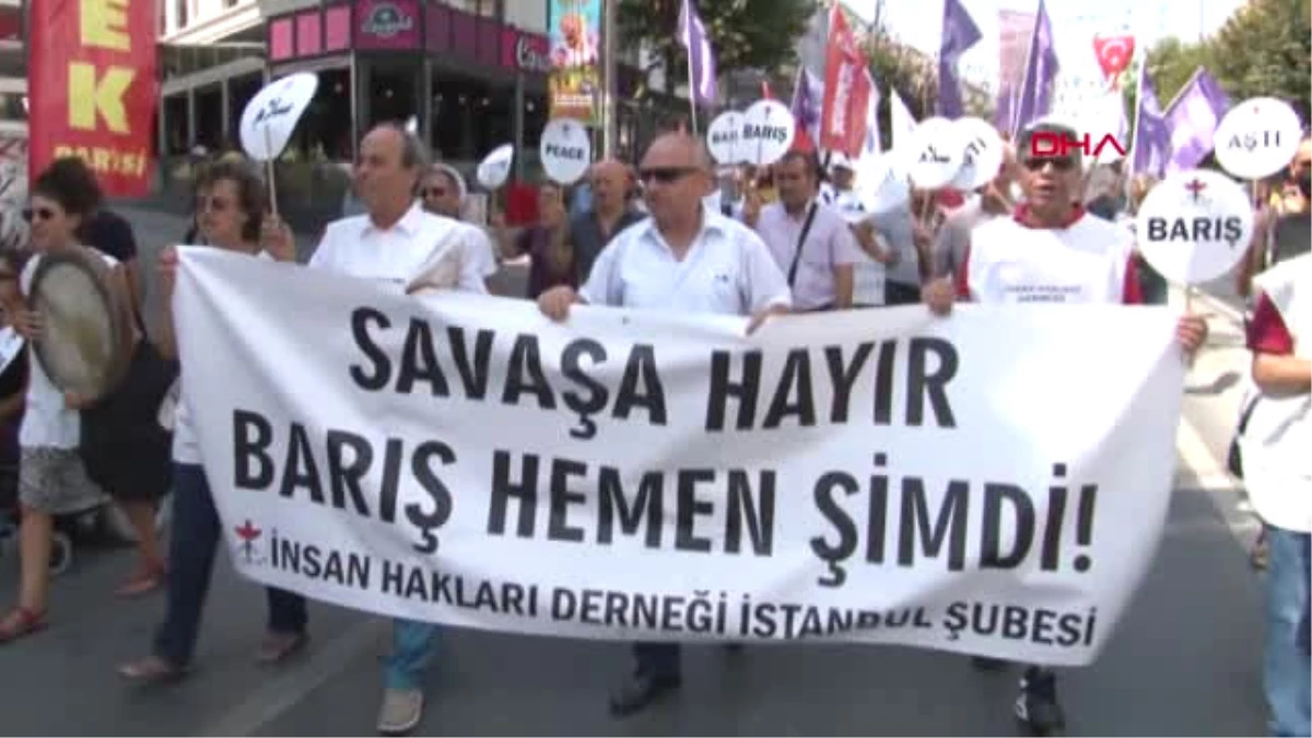 İstanbul Bakırköy\'de Dünya Barış Günü Miting Yapıldı