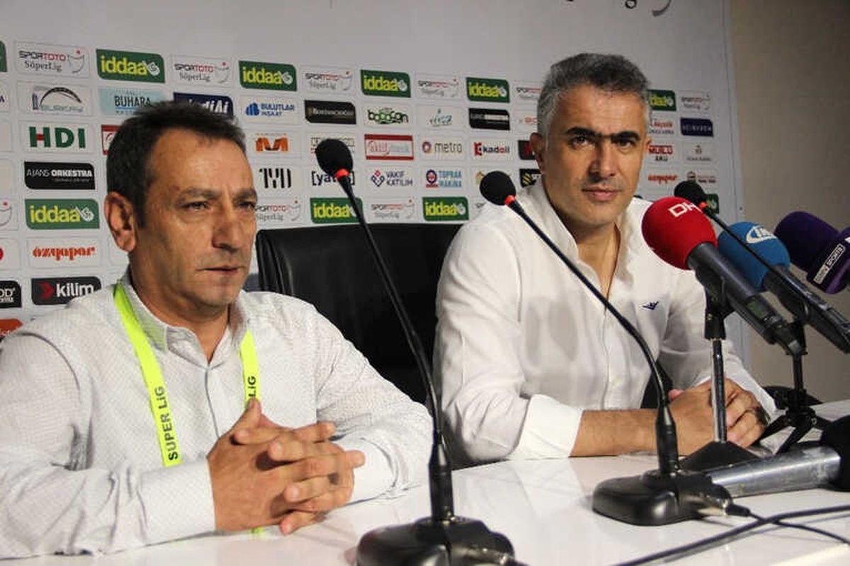 Mehmet Altıparmak: "Tek Üzüldüğüm Rakibe Pozisyon Vermeden Mağlup Olduk"