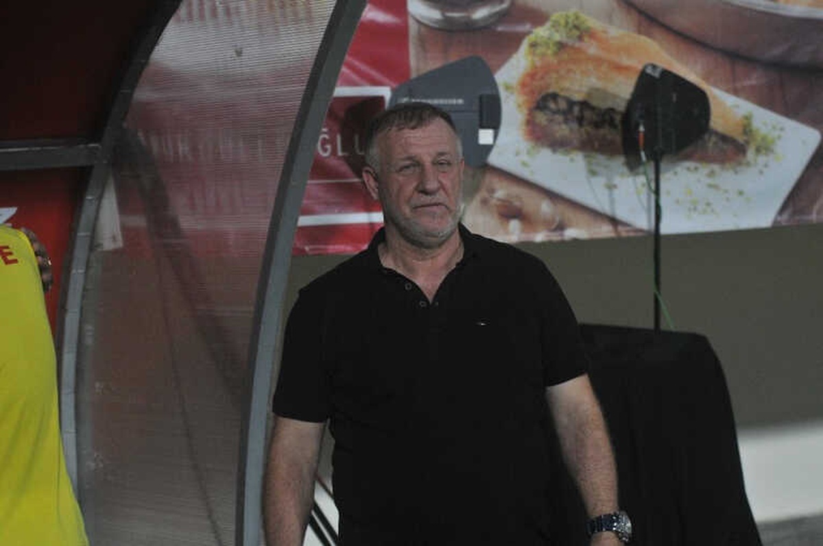 Mesut Bakkal: "İlk Galibiyetimiz Aldık, Amacımız Devam Etmek"