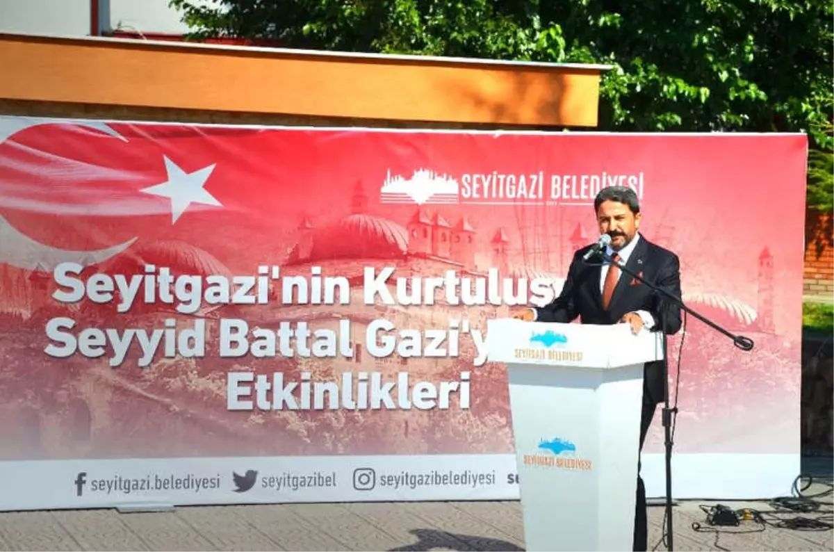 Seyitgazi\'nin Kurtuluşu Coşkuyla Kutlandı