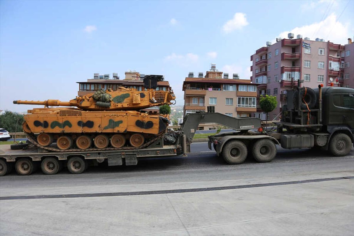 Suriye Sınırına Askeri Sevkiyat