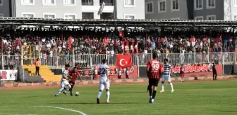 Van Büyükşehir Belediyespor - Karşıyaka: 0-0