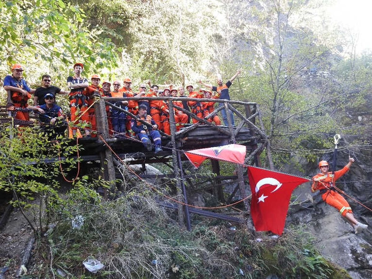Yenice\'de Arama Kurtarma Eğitimleri Nefes Kesti