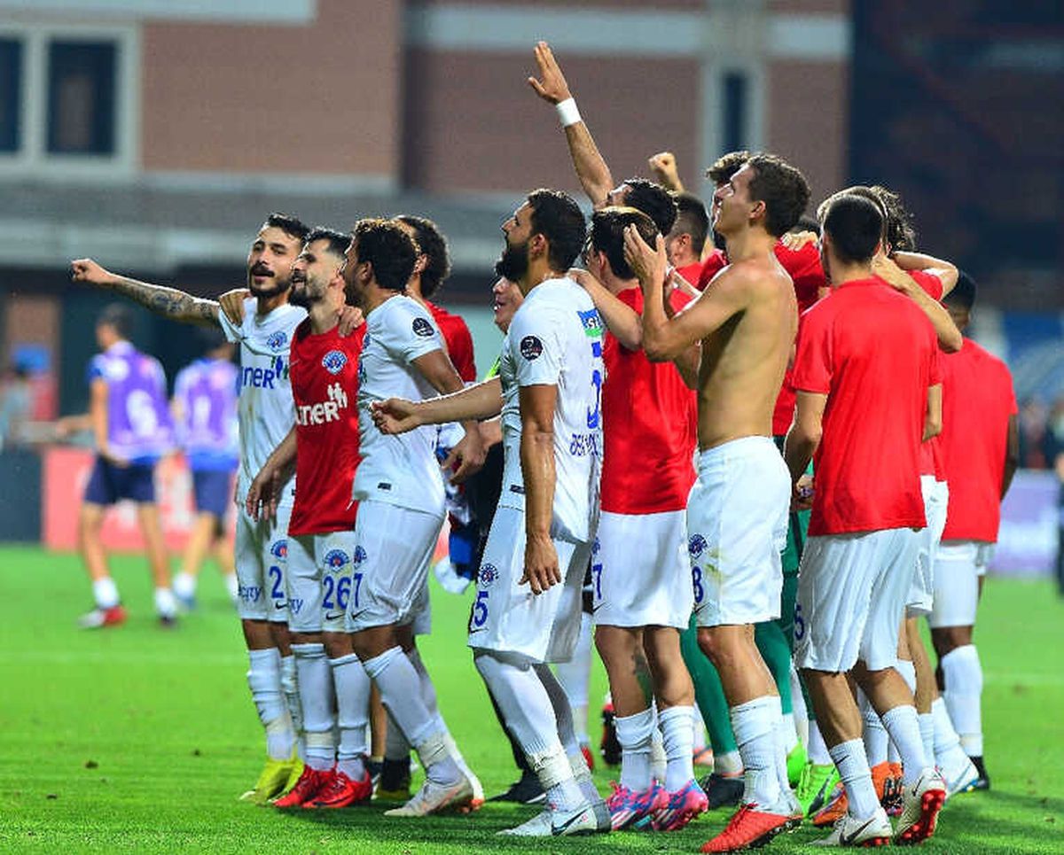 105 Hafta Sonra Lider