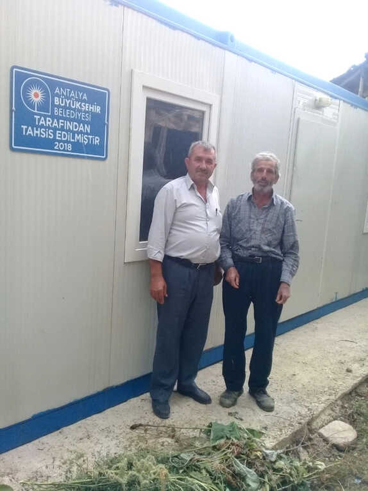 Büyükşehir Belediyesi Elmalı\'da Yaraları Sarıyor