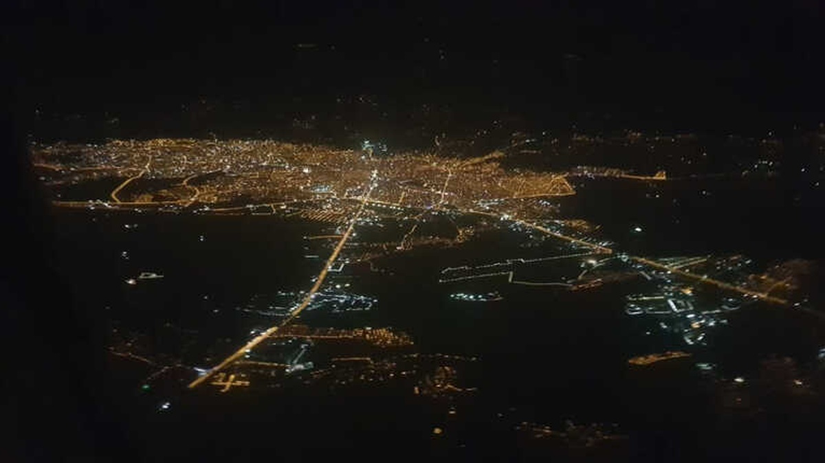 Havaalanı Gps Hatası Verdi, Yolcu Uçağı İnemedi