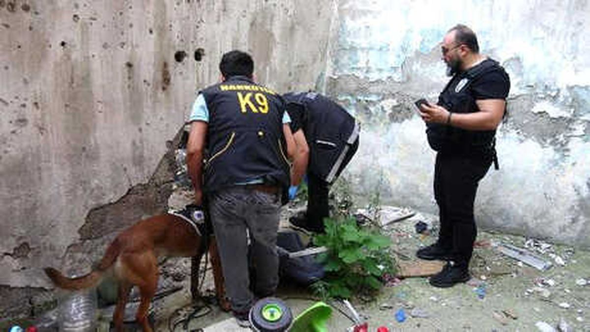 Kağıthane\'de Uyuşturucu Operasyonu: 2 Gözaltı