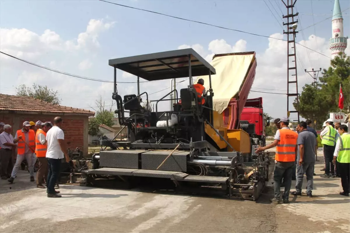 Köy Yollarımız Artık Daha Konforlu Olacak"