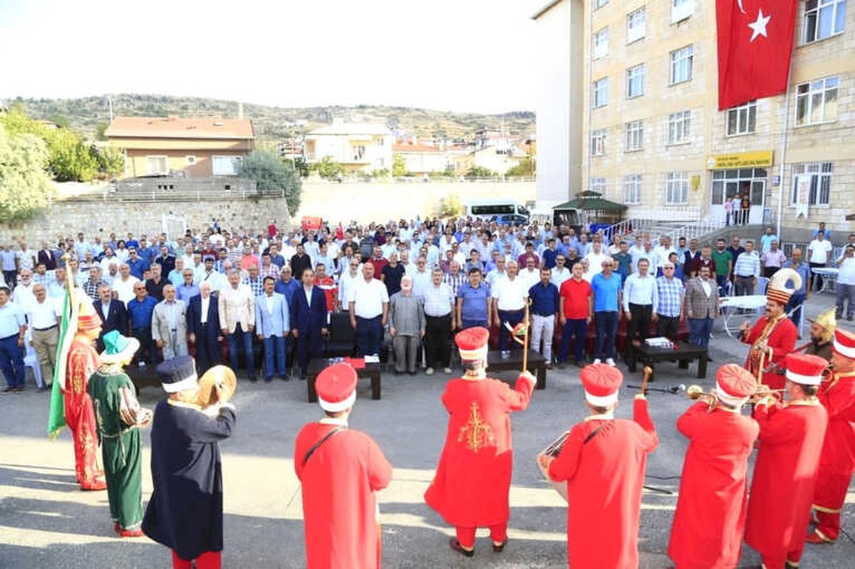 Nevşehir\'de İmam Hatipliler 50.kuruluş Yılında Buluştu