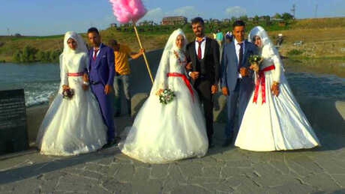 Tarihi Köprü Yeni Evli Çiftlere Stüdyo Oldu