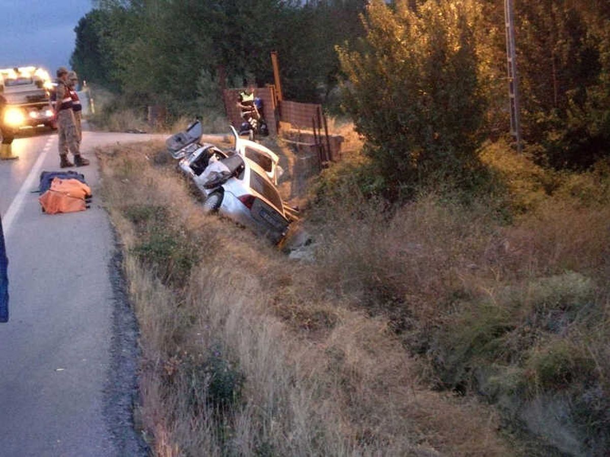 Tokat\'ta Trafik Kazası: 2 Ölü