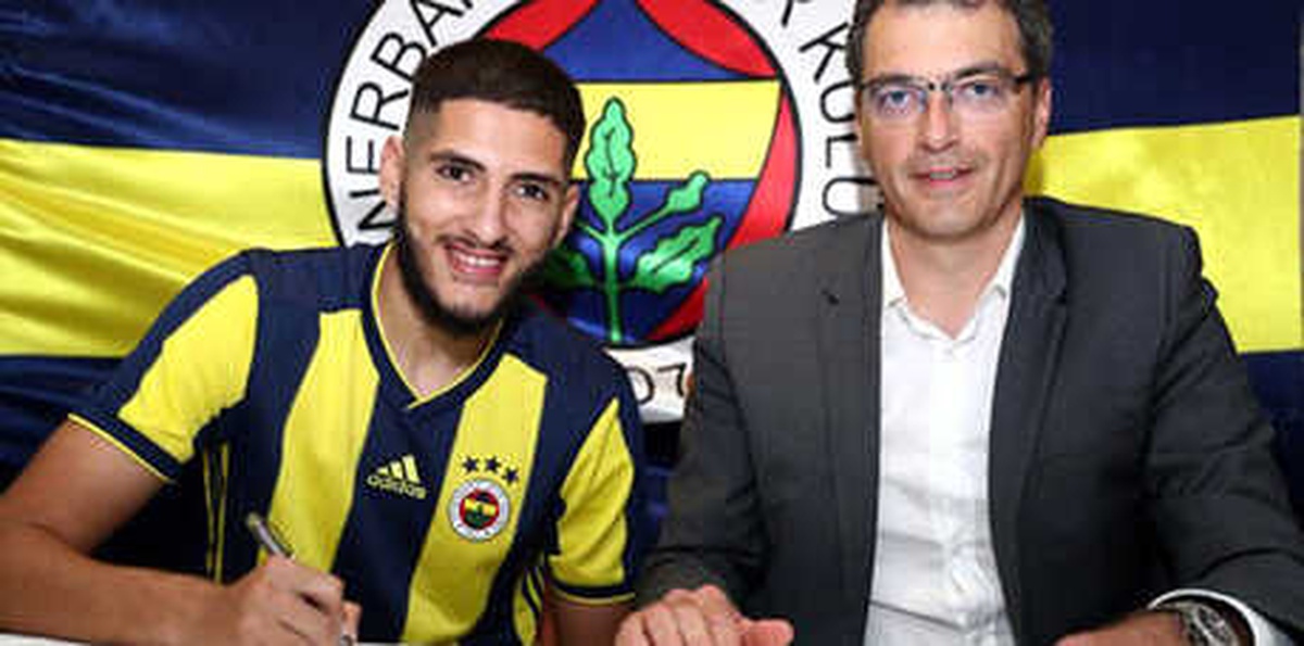 Yassine Benzia: "Fenerbahçe\'ye İmza Atmak Bir Hayalin Gerçekleşmesidir"