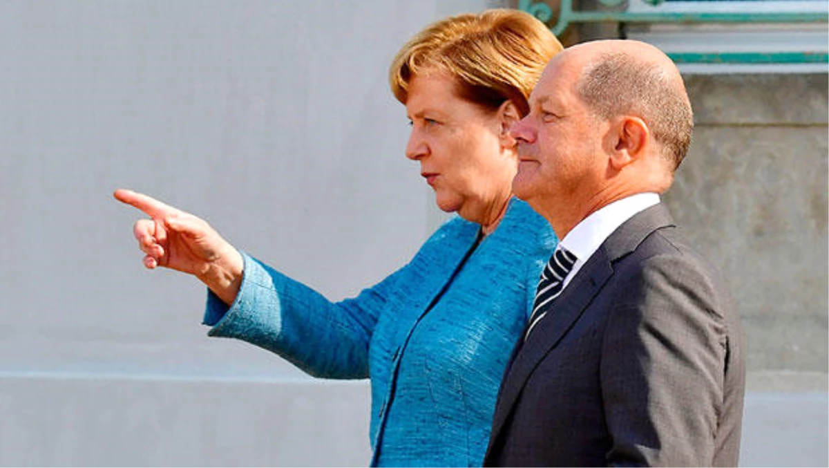 Afd\'yi İzlemeye Merkel Karşı Çıktı