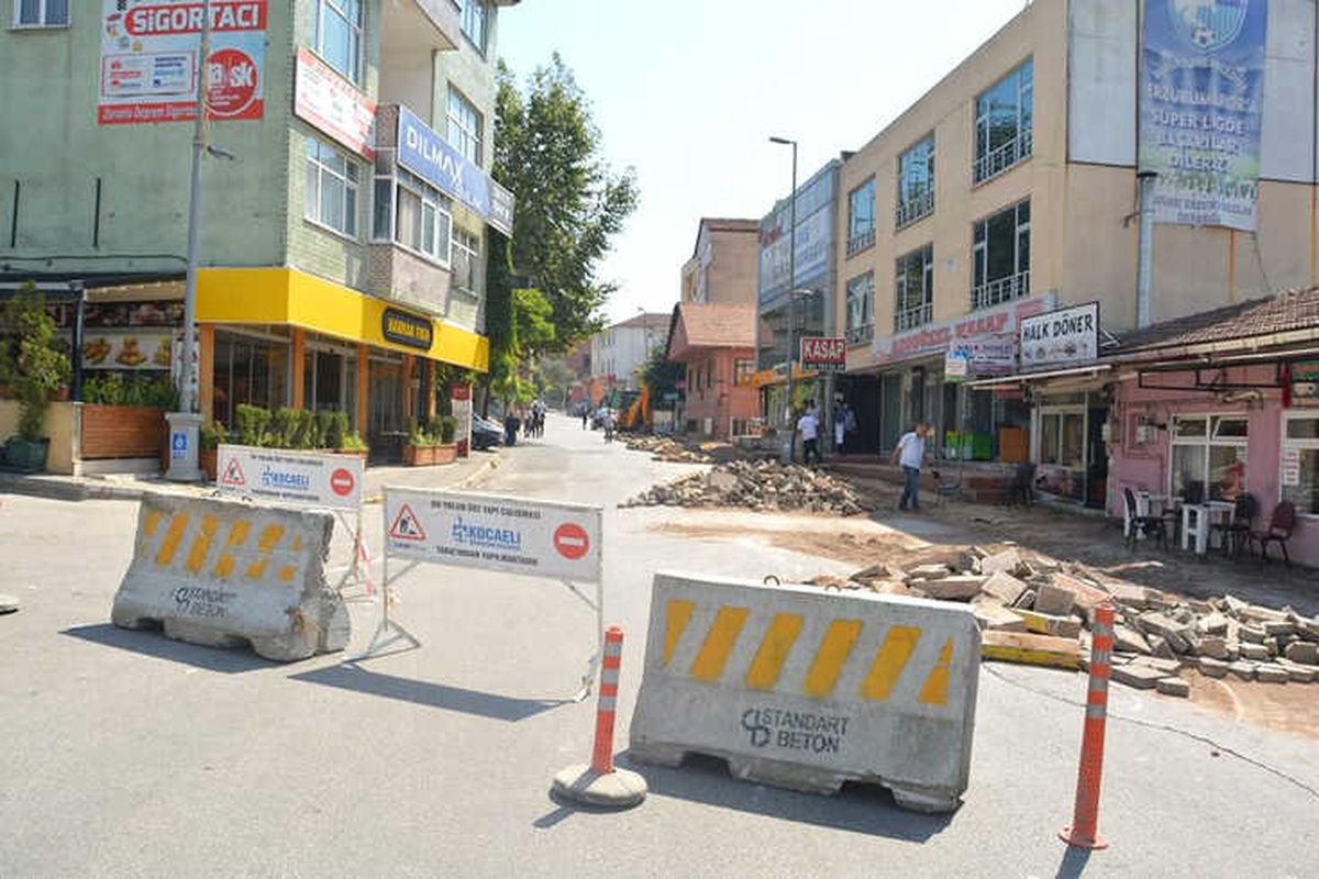 Bağdat Caddesi İkinci Etap Çalışması Başladı