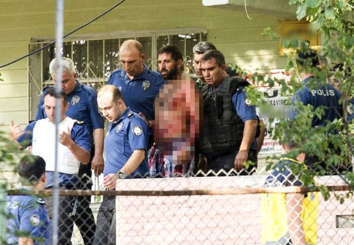 Evini Yakıp İtfaiye ve Polise Ateş Açan Şahıs Tutuklandı