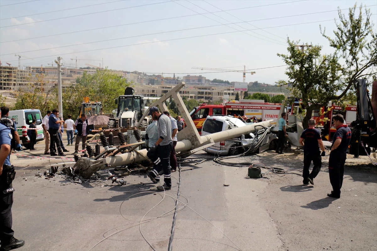 Güncelleme - Kocaeli\'de Trafik Kazası: 2 Ölü