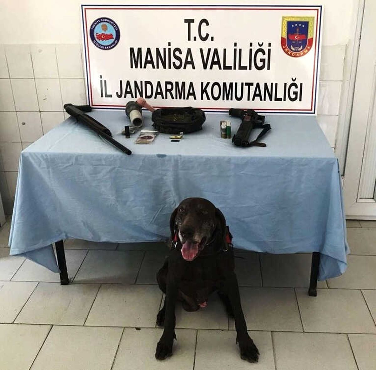 Sarıgöl\'de Uyuşturucu Baskını