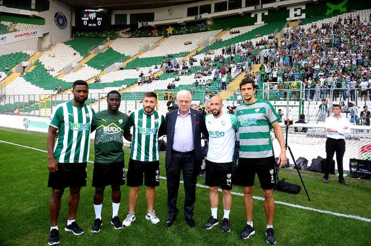 Bursaspor\'da Yeni Transferle Tam Not