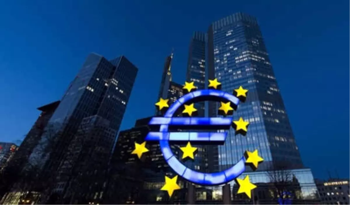 Euro Bölgesi\'nde Ekonomik Faaliyet Hafif Toparlandı