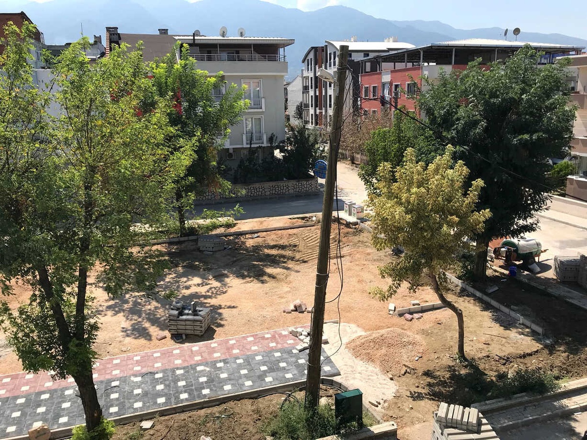 Gürsu\'nun Vitrini Yeni Parklarla Süsleniyor