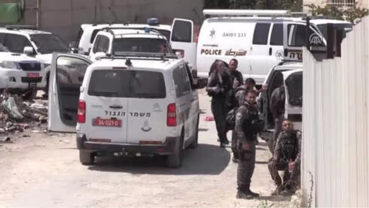 İsrail Filistinlilere Ait 2 Evi Yıktı (2)