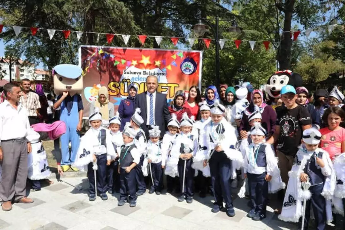 Suluova Belediyesinden Sünnet Şöleni