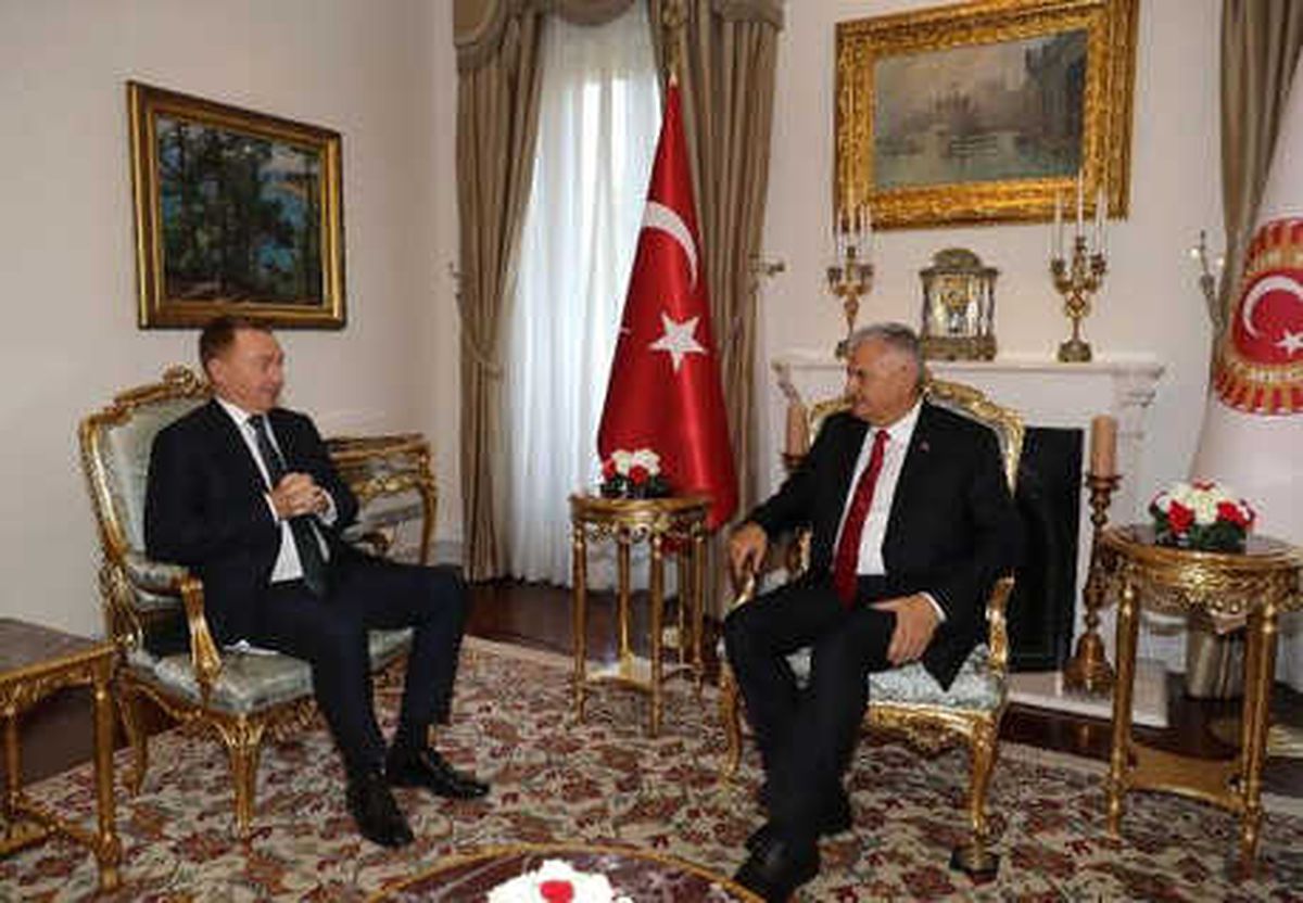 TBMM Başkanı Yıldırım, Avustralya\'nın Ankara Büyükelçisi Marc Innes-Brown\'ı Kabul Etti