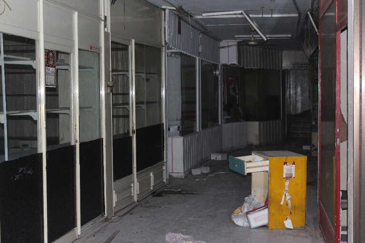 Yıkılma Tehlikesi Nedeniyle Mühürlenen Halep Çarşısı\'na Hırsızlar Dadandı