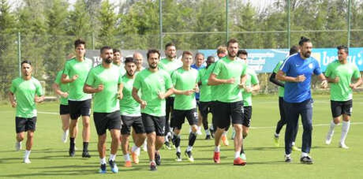 Atiker Konyaspor'da Fenerbahçe Maçı Hazırlıkları Sürüyor