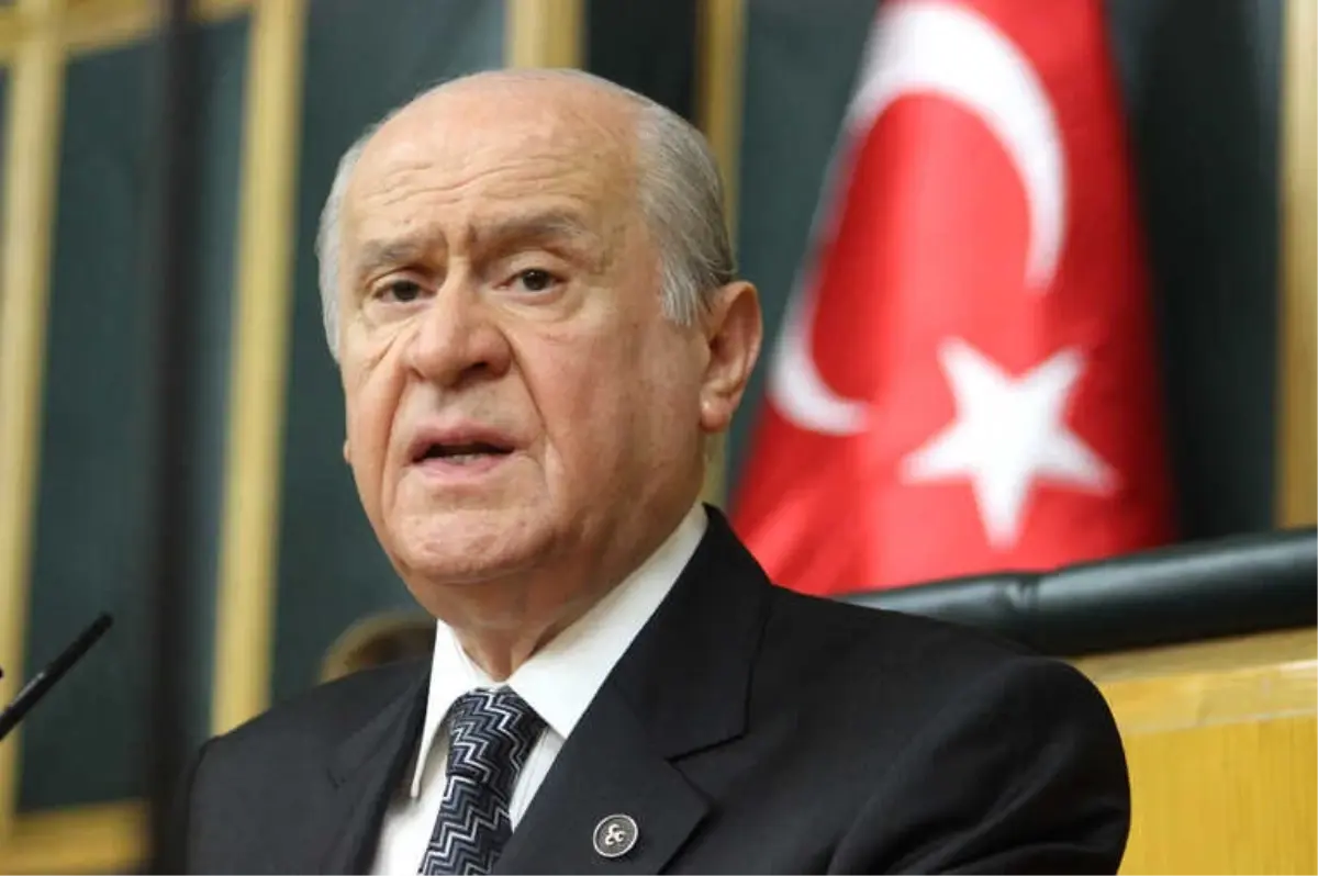 Bahçeli\'den Zehir Zemberek Tepki